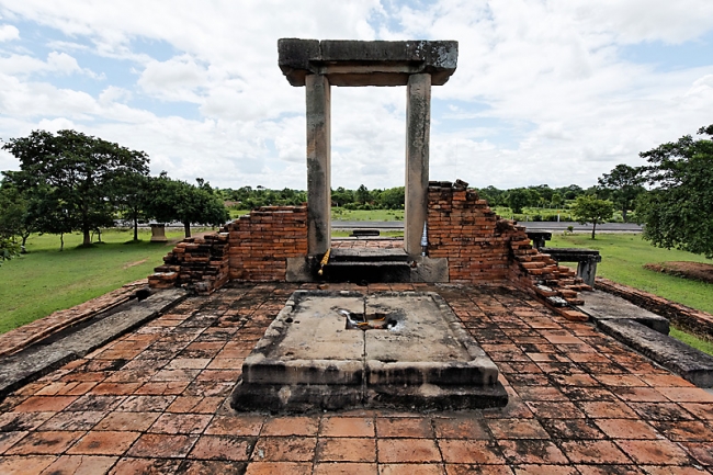 42-Prasat Non Ku-009